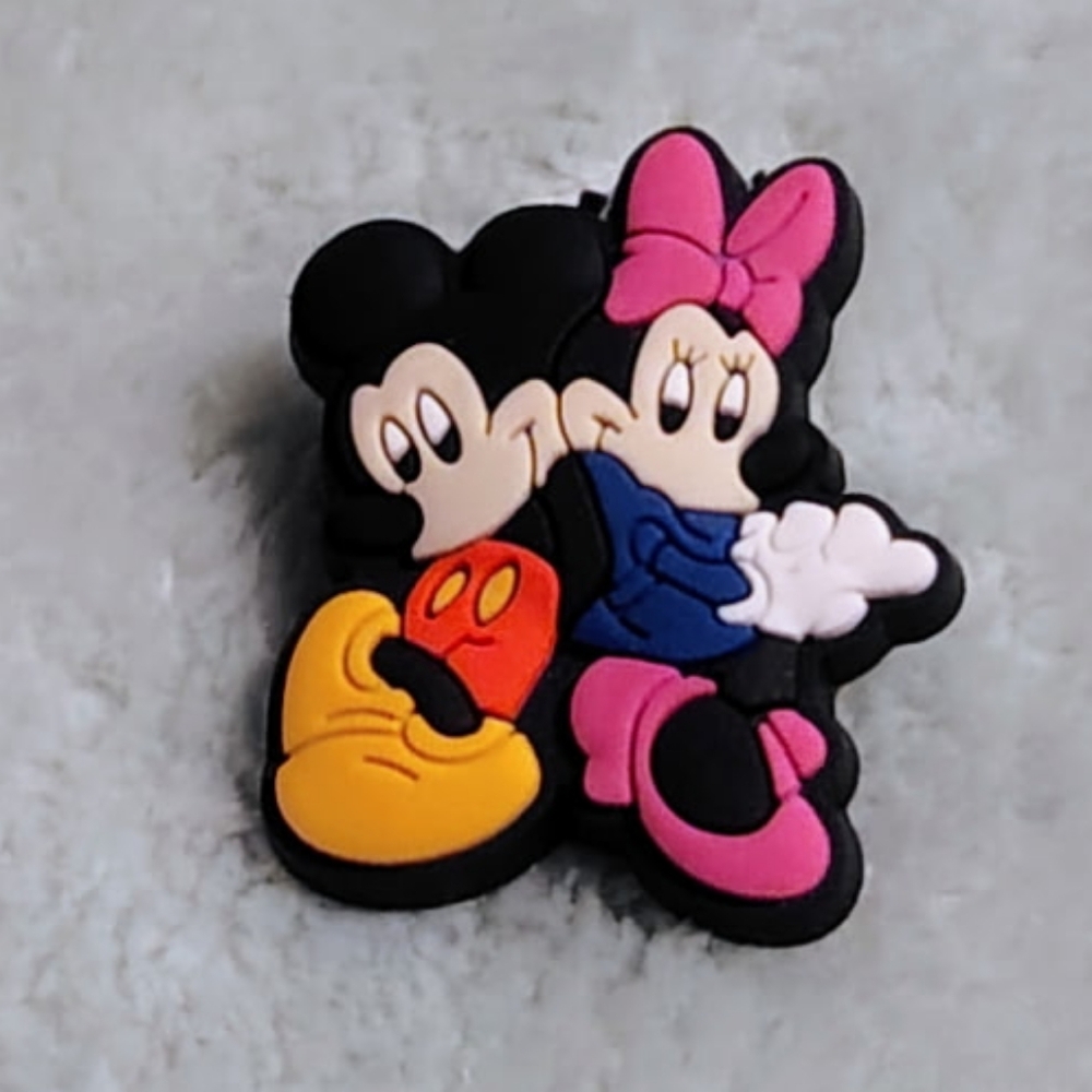 3/$10 Mickey & Minnie Croc Charm ✨ Disney Classic Duo